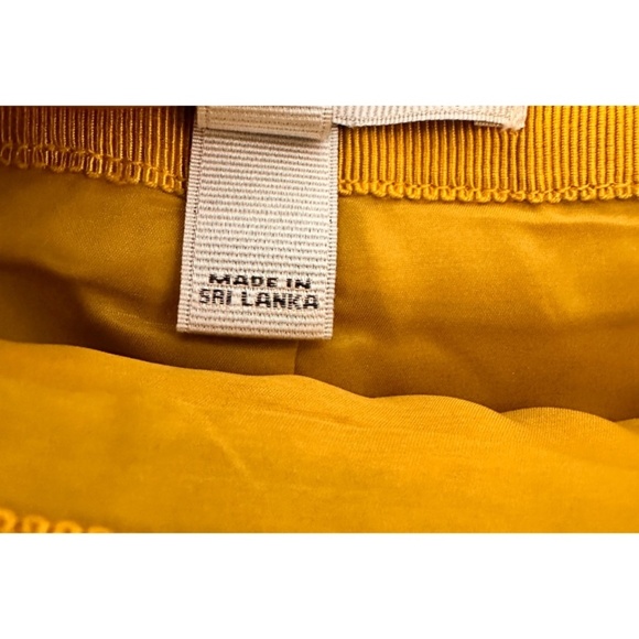 J-Crew #2  Yellow Lined Pencil Skirt w/ Back Split, 10p - Picture 8 of 12